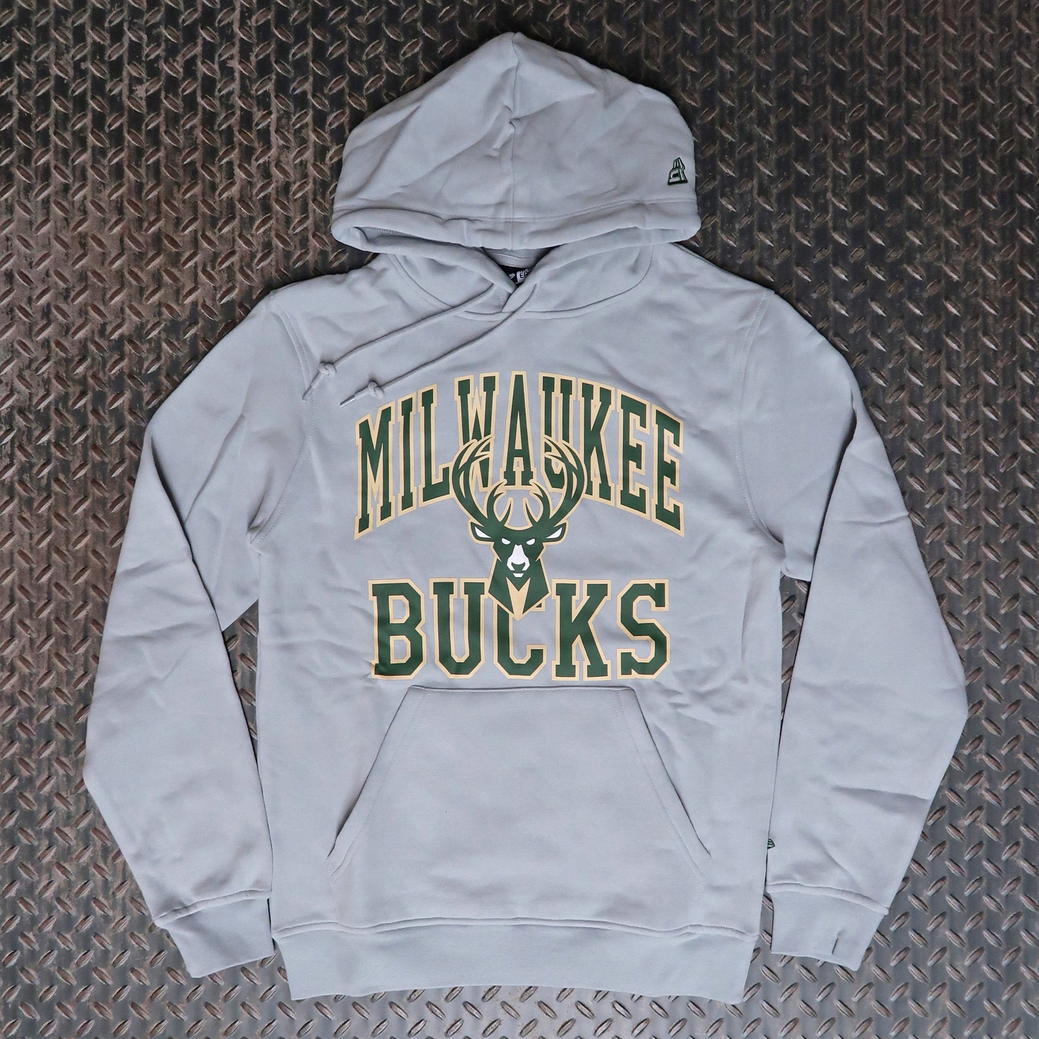 New Era Milwaukee Bucks NBA23 Hoodie 60425486