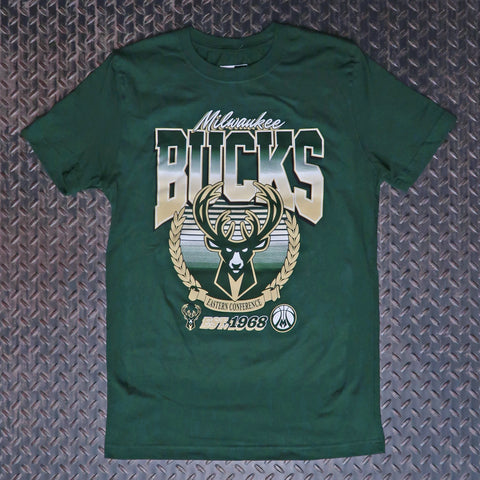 New Era Milwaukee Bucks Eastern Conference T-Shirt Forest Green 14380380