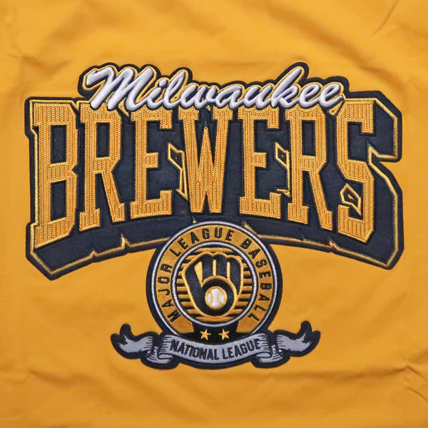 Pro Standard Milwaukee Brewers Team Badge T-Shirt