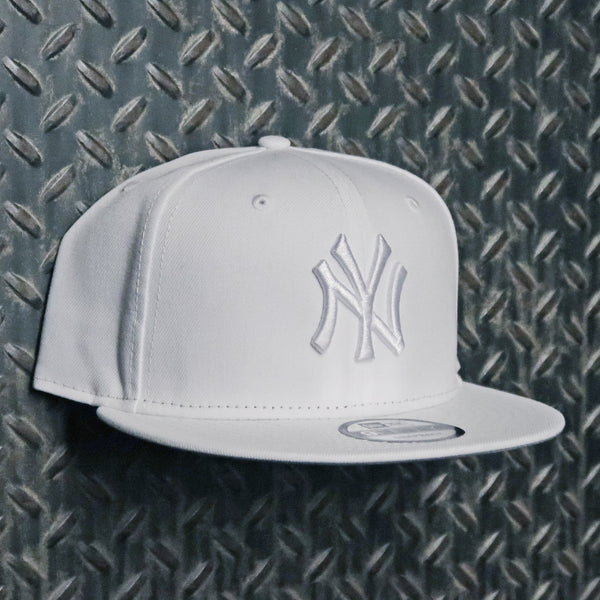New Era New York Yankees 9FIFTY Snapback Hat 60440231
