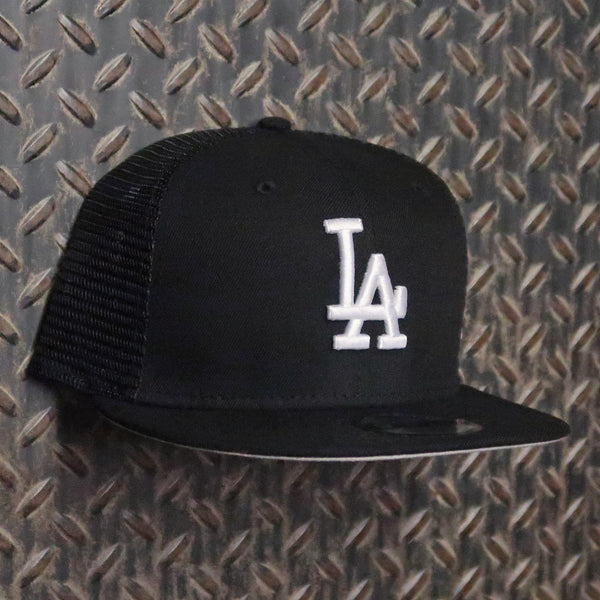 New Era Los Angeles Dodgers 9FIFTY Snapback Trucker Hat Black White 60835830