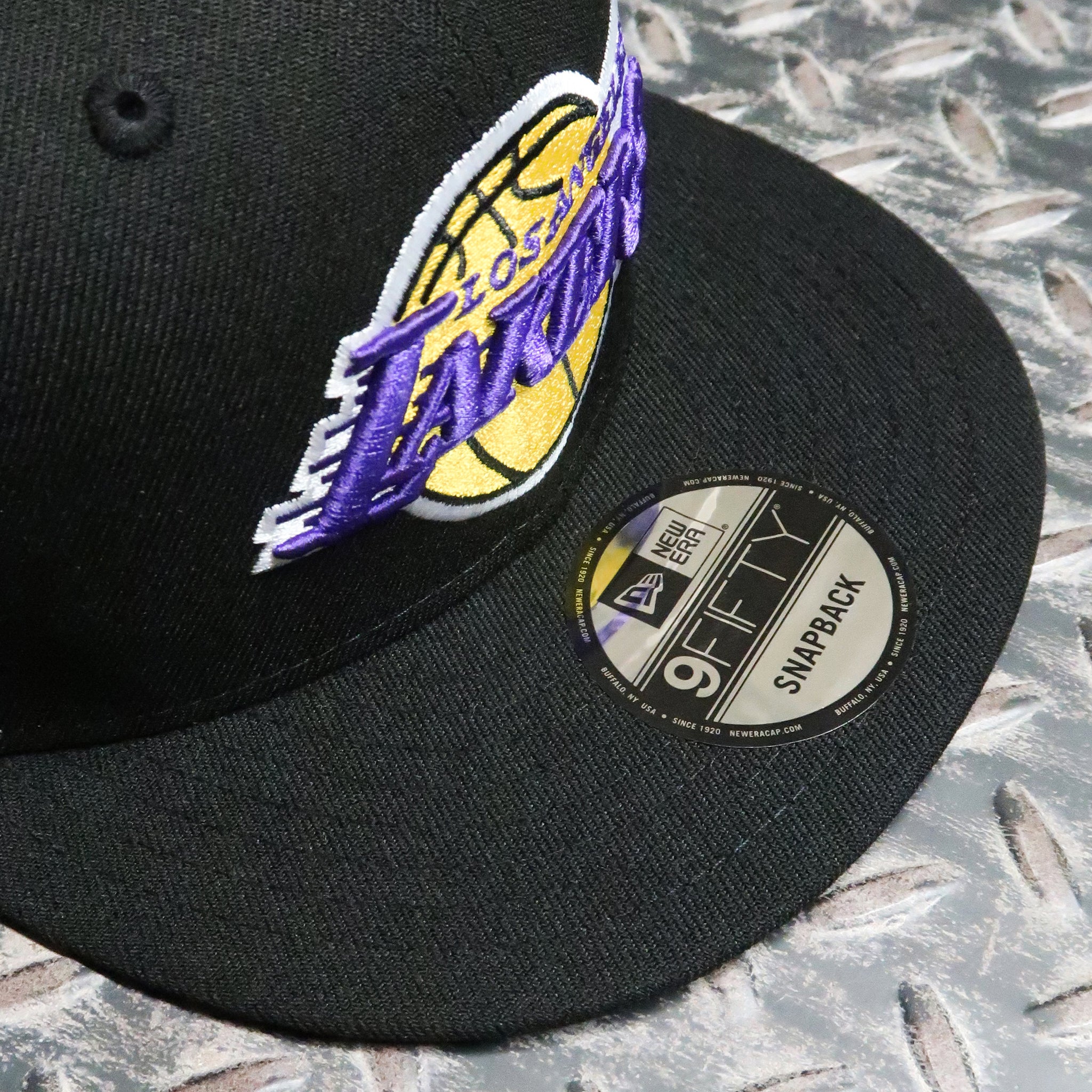 New Era Los Angeles Lakers 9FIFTY Snapback – Envisionsinc
