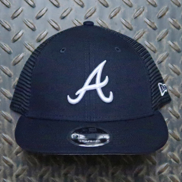 New Era Atlanta Braves Low Profile 9FIFTY Snapback Trucker