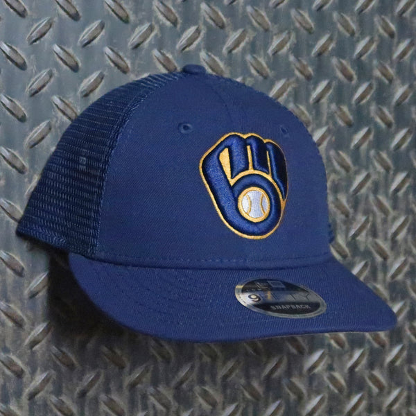 New Era Milwaukee Brewers Low Profile 9FIFTY Snapback Trucker Hat Navy 60587391