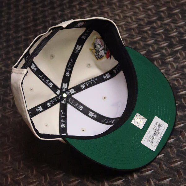 New Era Chicago Bulls Localized 2Tone 9FIFTY Snapback