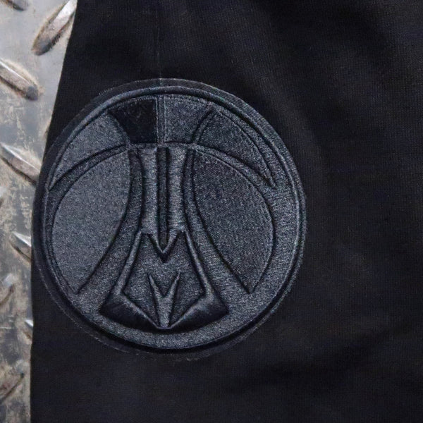 Pro Standard Milwaukee Bucks Neutral Sweatshort