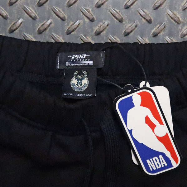 Pro Standard Milwaukee Bucks Neutral Sweatshort