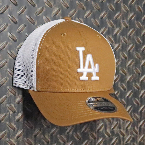 New Era Los Angeles Dodgers 9SEVENTY Stretch-Snap Trucker Hat Wheat White 60715542