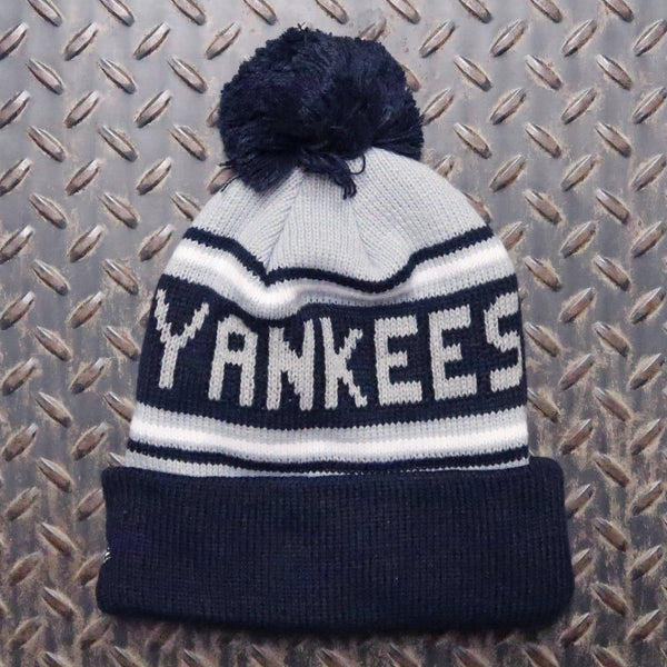 New Era New York Yankees Knit Pom Beanie