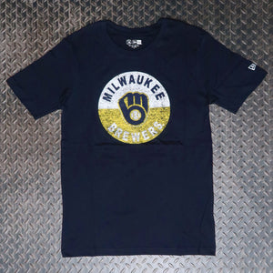 New Era Milwaukee Brewers Ball In Glove Classic T-Shirt