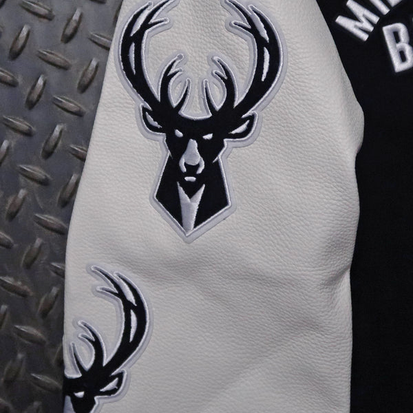 Pro Standard Milwaukee Bucks All Pro Varsity Jacket