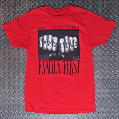 Crooks & Castles Family First T-Shirt Red 4I10740