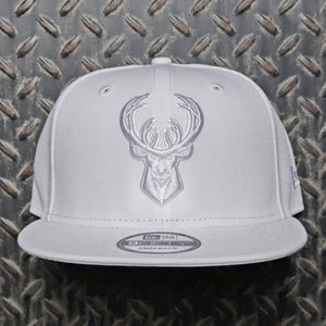 New Era Milwaukee Bucks 9FIFTY Snapback Hat White 70470187