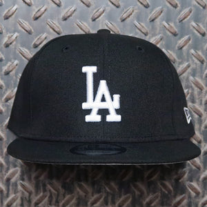 New Era Los Angeles Dodgers 9FIFTY Snapback Hat Black White 60554127