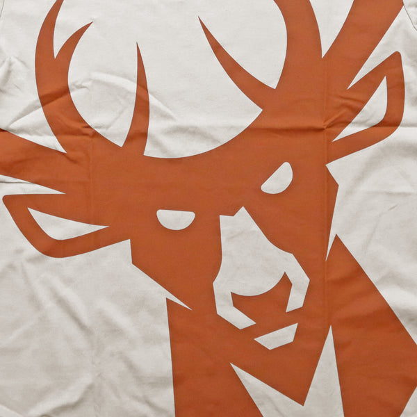 New Era Milwaukee Bucks Giant Logo T-Shirt