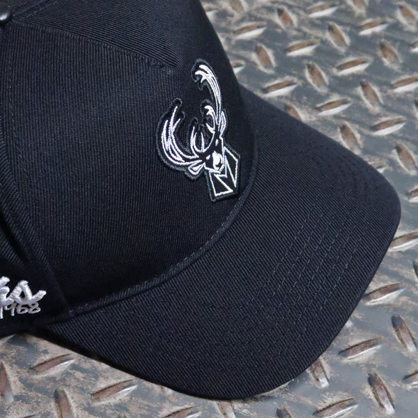 Pro Standard Milwaukee Bucks Paint The City Snapback