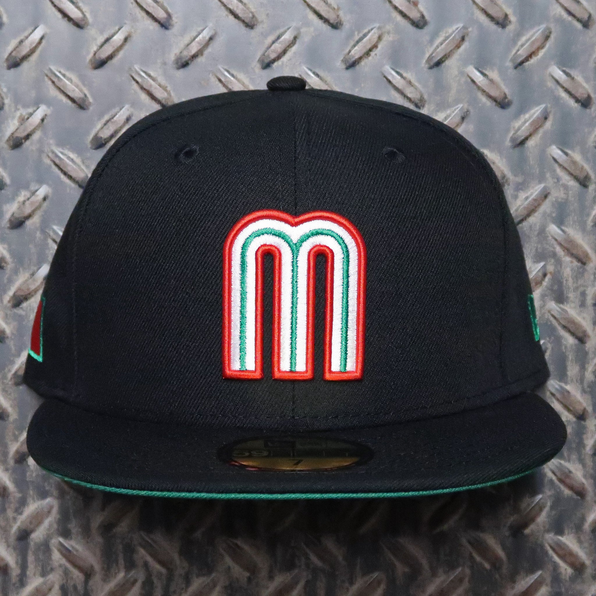 New Era Mexico 59FIFTY Fitted Hat Black 70850368