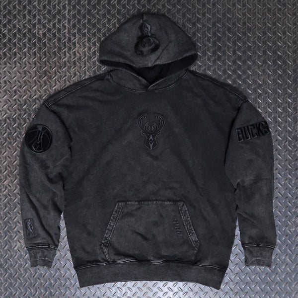 Pro Standard Milwaukee Bucks Enzyme Washed Drop Shoulder Pullover Hoodie Washed Black BMB5516297-WBK