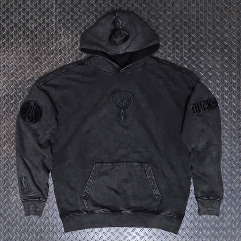 Pro Standard Milwaukee Bucks Enzyme Washed Drop Shoulder Pullover Hoodie Washed Black BMB5516297-WBK