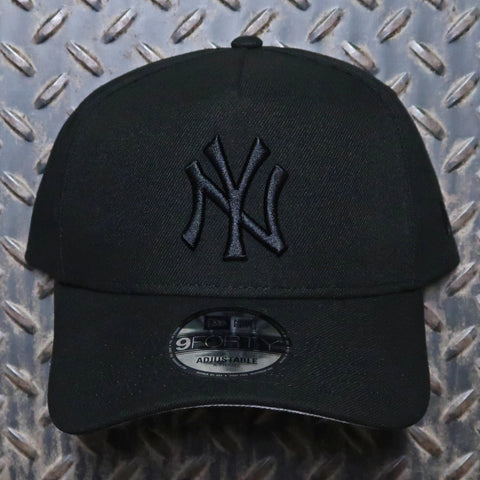 New Era New York Yankees 9FORTY A-Frame Snapback Black 60587062