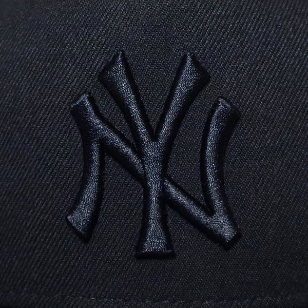 New Era New York Yankees 9FORTY A-Frame Snapback