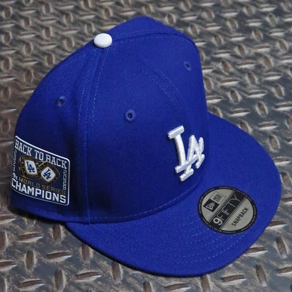 New Era Los Angeles Dodgers Back To Back World Series Champions 9FIFTY Snapback