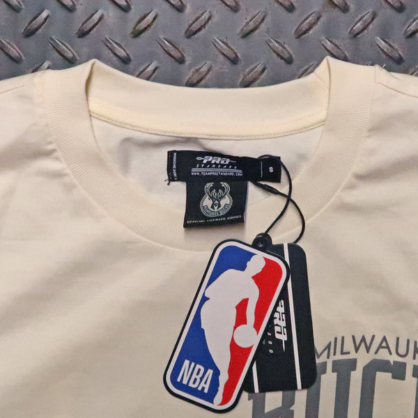 Pro Standard Milwaukee Bucks Street Team Drop Shoulder T-Shirt