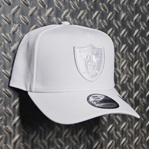 New Era Las Vegas Raiders 9FORTY A-Frame Snapback Hat White 60592401