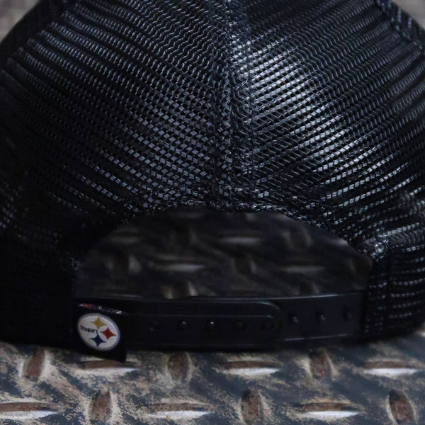 New Era Pittsburgh Steelers Low Profile 9FIFTY Snapback Trucker